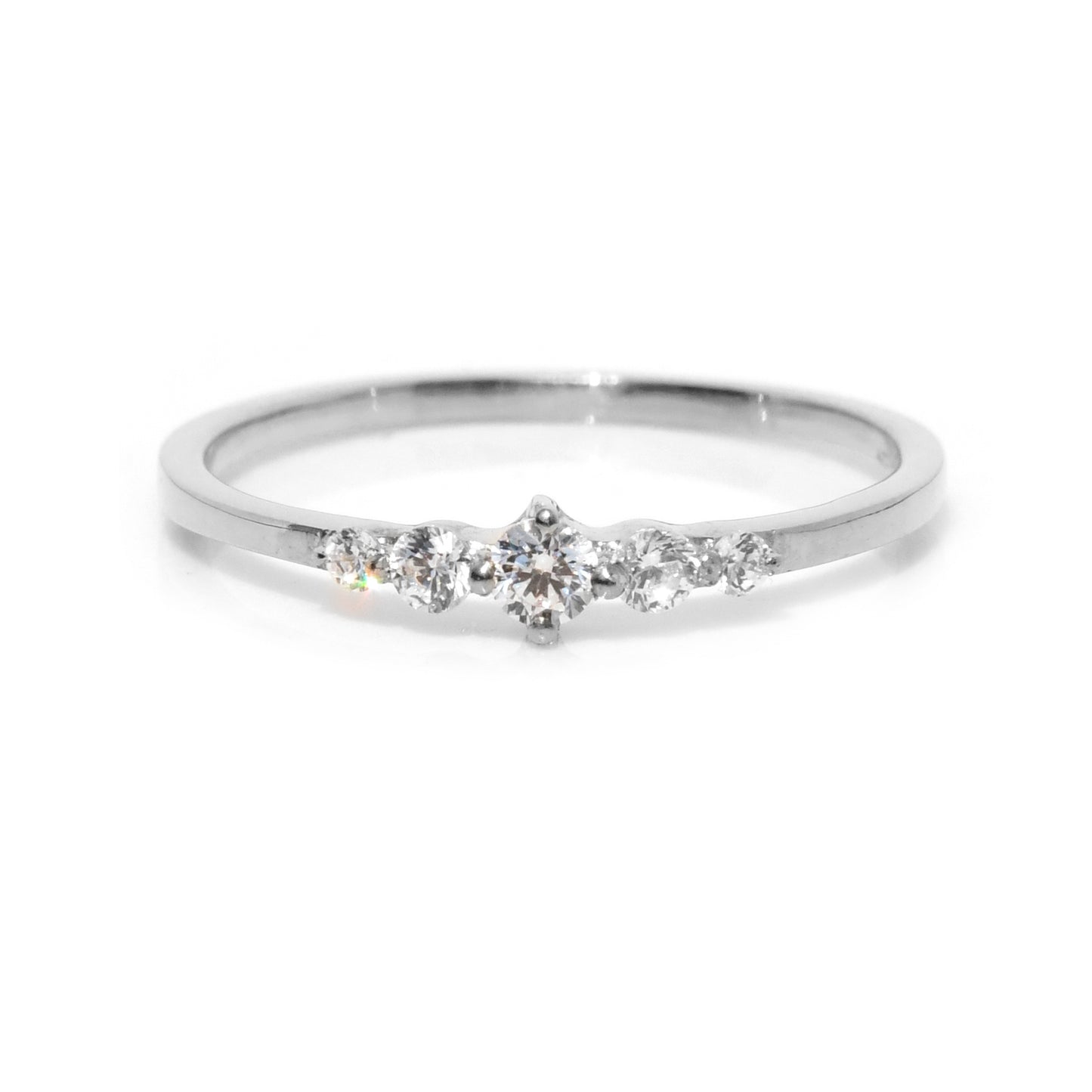 Anillo de Compromiso en Plata Fina con Moissanita de .06cts