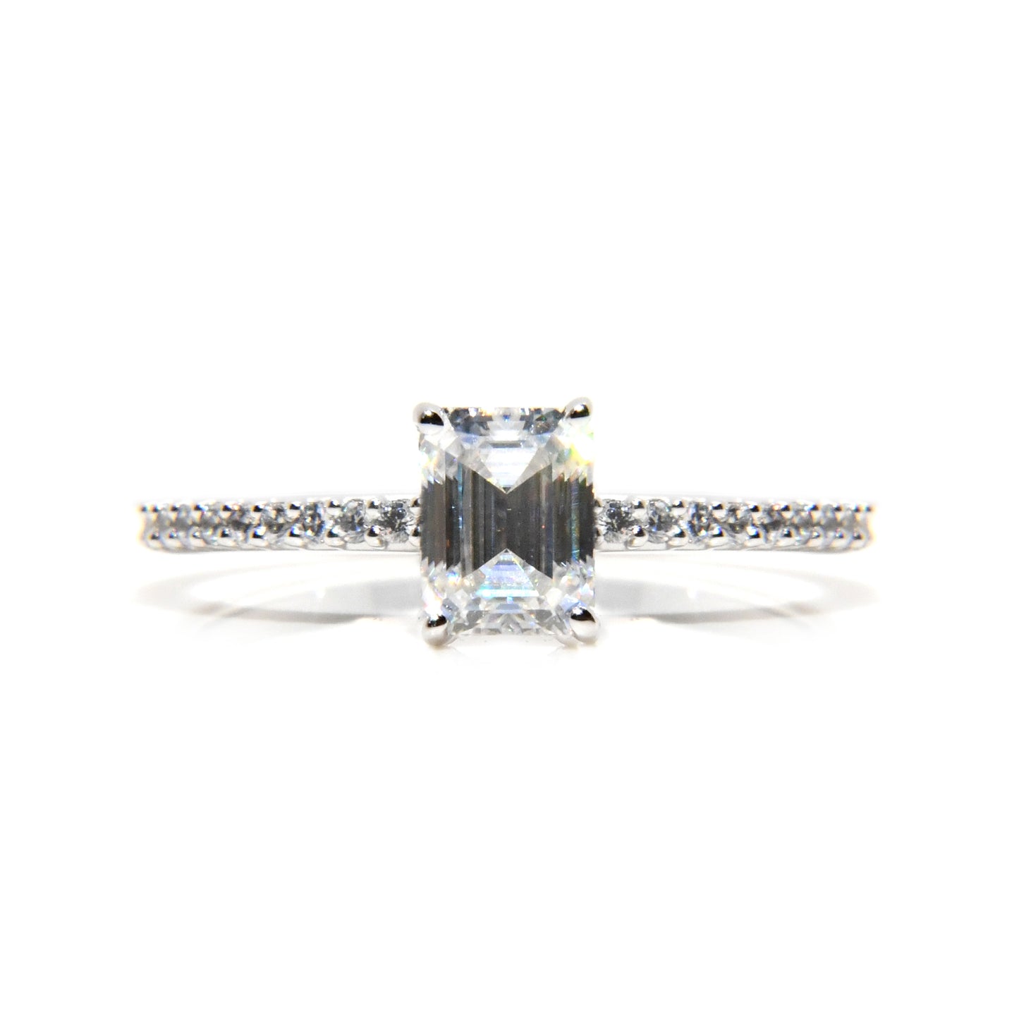 Anillo Arya con Moissanita Esmeralda 1Cts