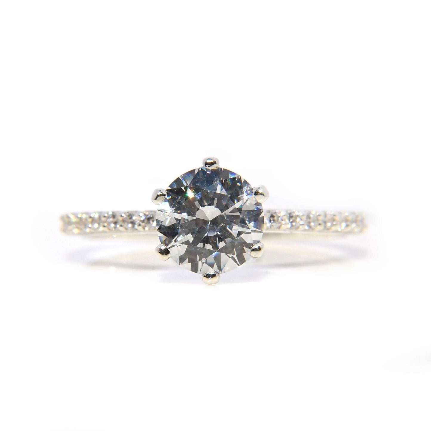 Anillo Arinka con Moissanita 1.2Cts - ALENNA JEWELS