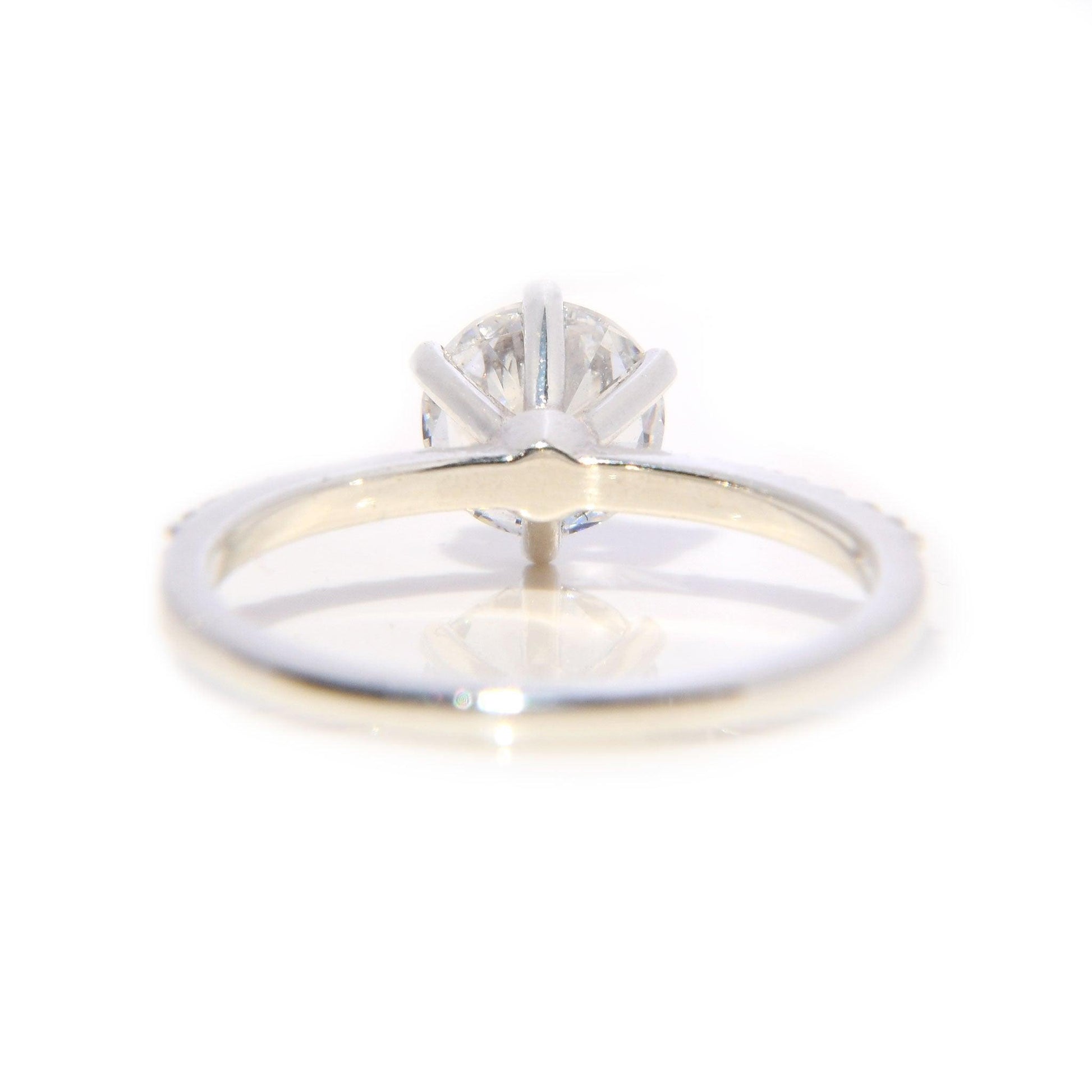 Anillo Arinka con Moissanita 1.2Cts - ALENNA JEWELS