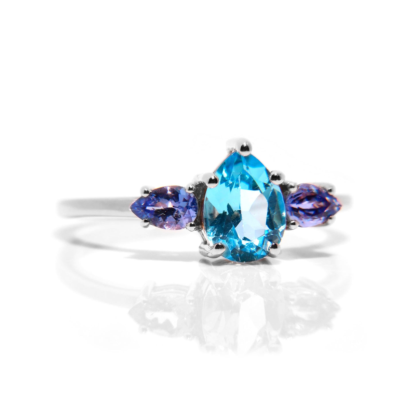 Anillo de Compromiso de Plata con Topacio Azul y Tanzanitas