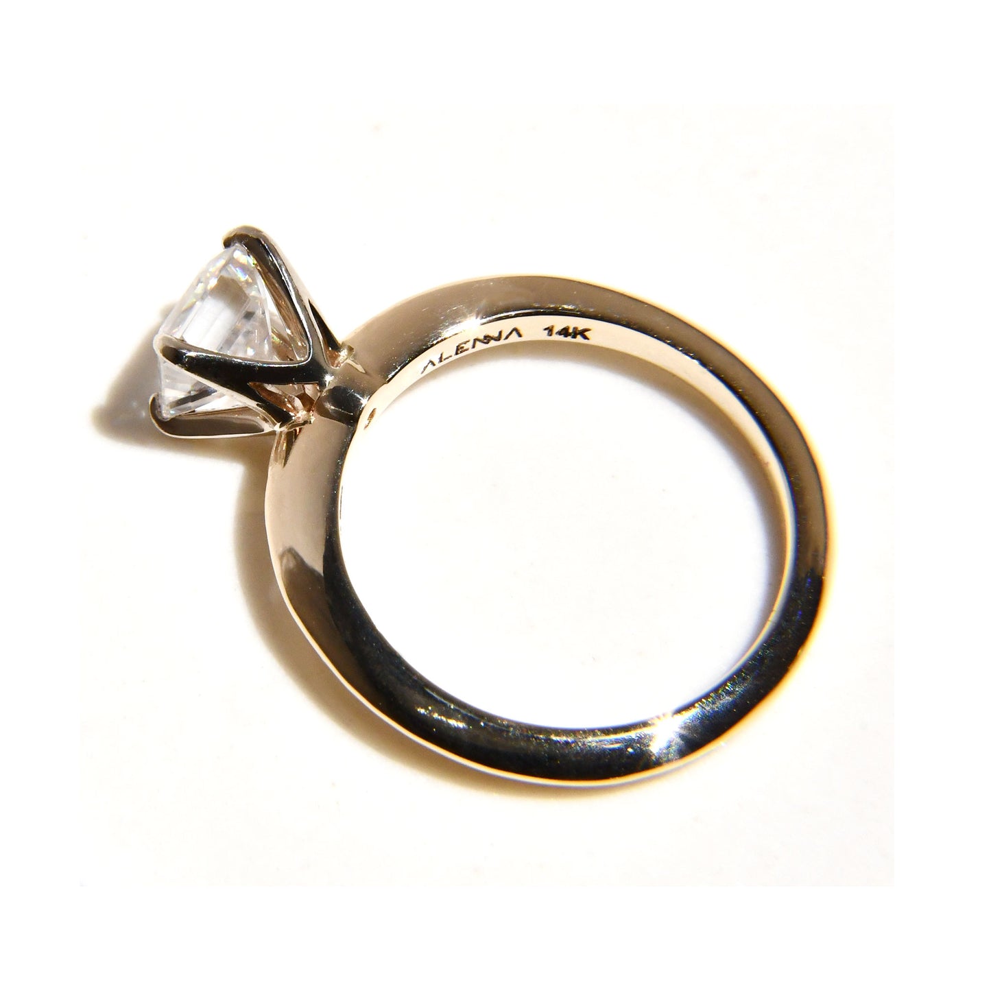 Anillo de Compromiso con Moissanita Asscher 1.5Cts