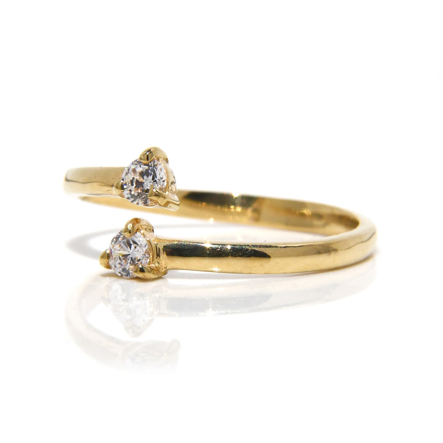 Anillo Espiral con Diamantes / Gema Mes de Abril