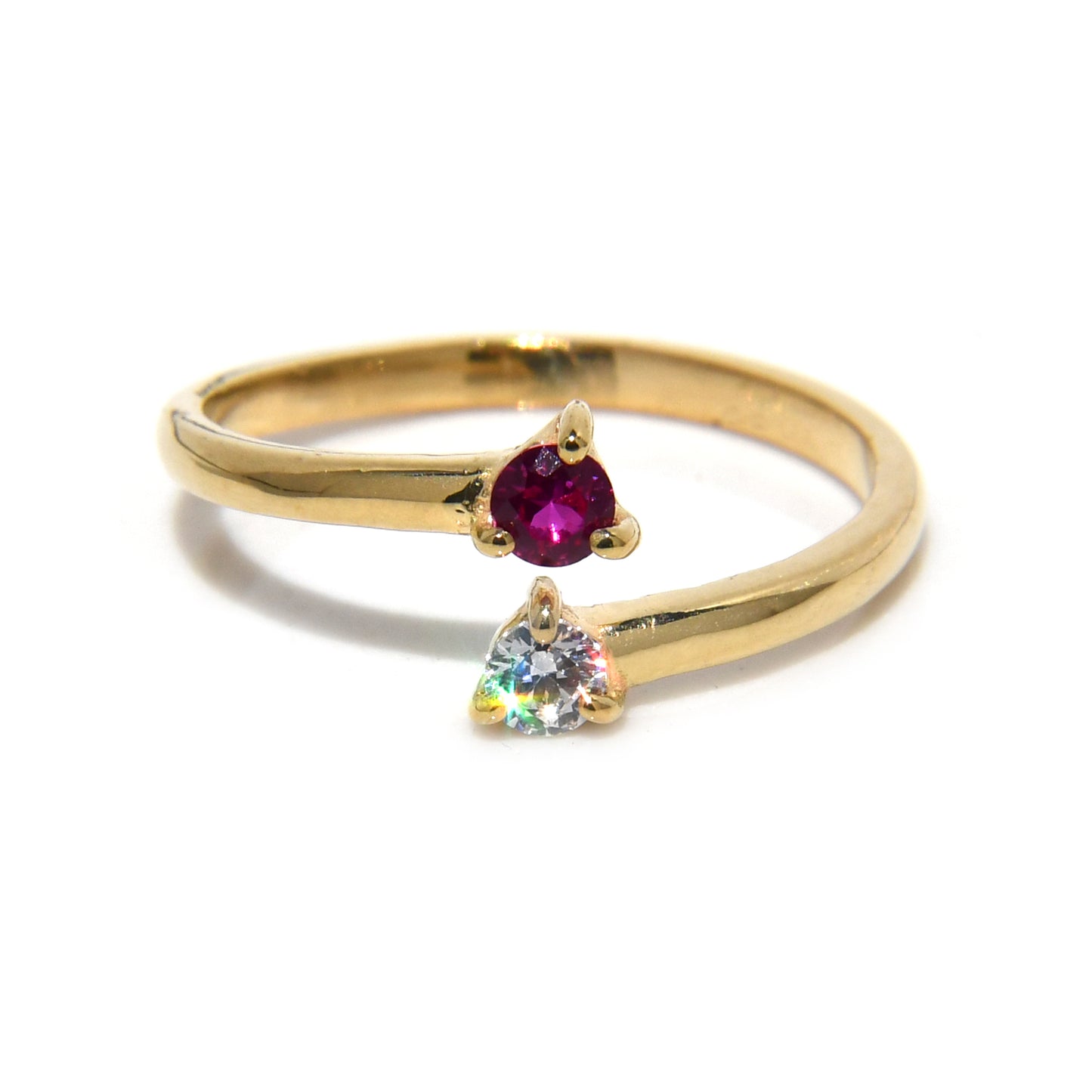 Anillo Espiral con Diamante y Rubí / Mes de Julio