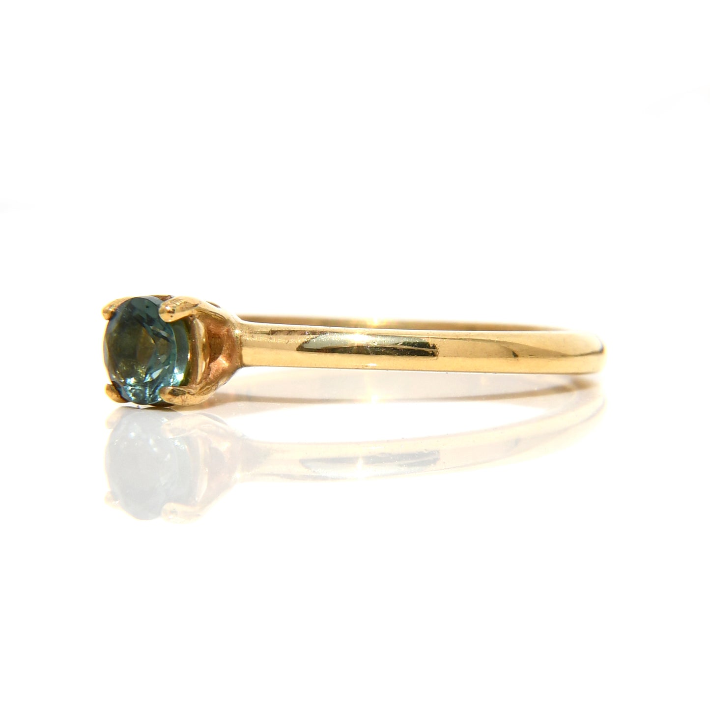 Anillo con Turmalina Verde / Mes de Octubre