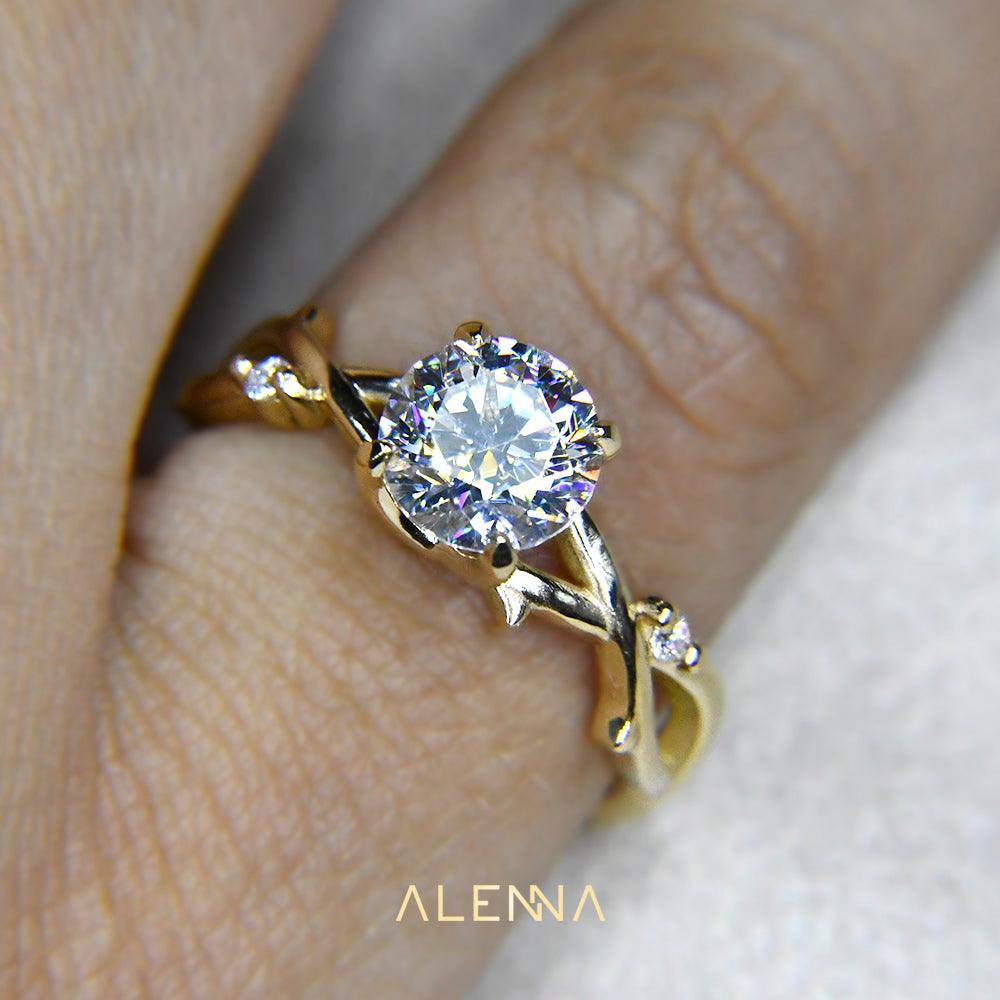 Anillo Adina con Moissanita 1Cts - ALENNA JEWELS