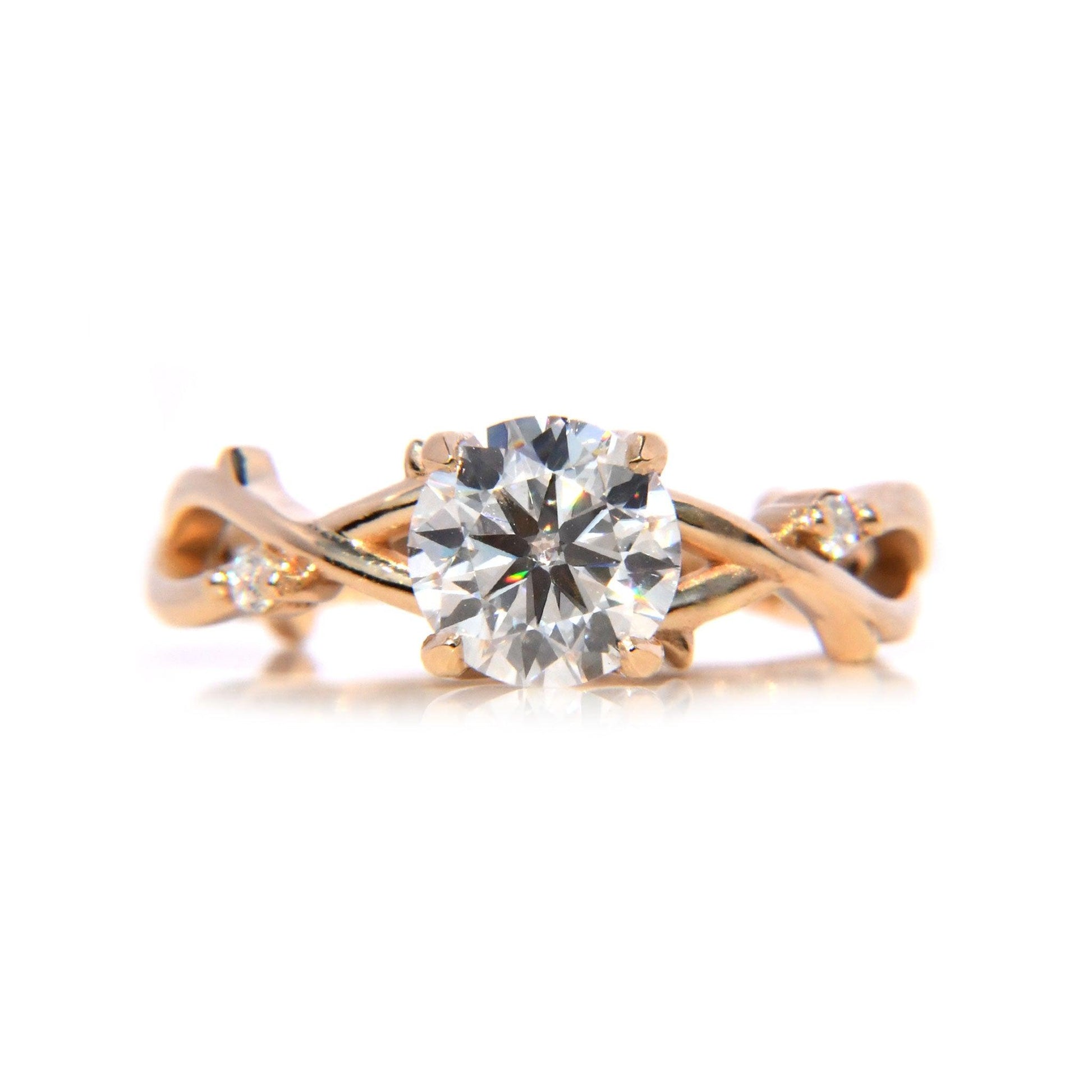 Anillo Adina con Moissanita 1Cts - ALENNA JEWELS