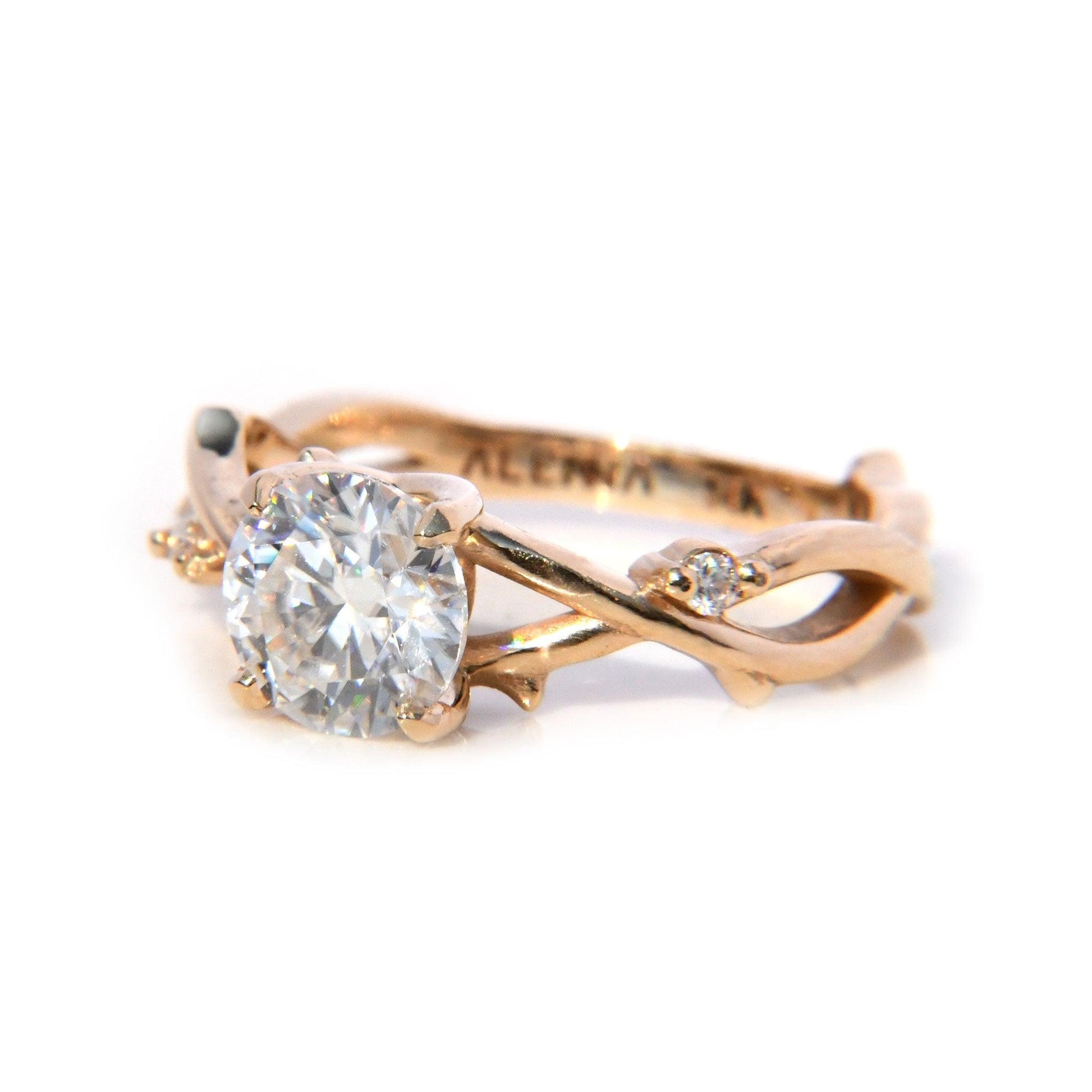 Anillo Adina con Moissanita 1Cts - ALENNA JEWELS