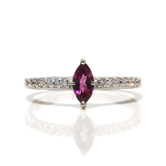 Anillo de Compromiso con Rodolita y 12 Diamantes - ALENNA JEWELS