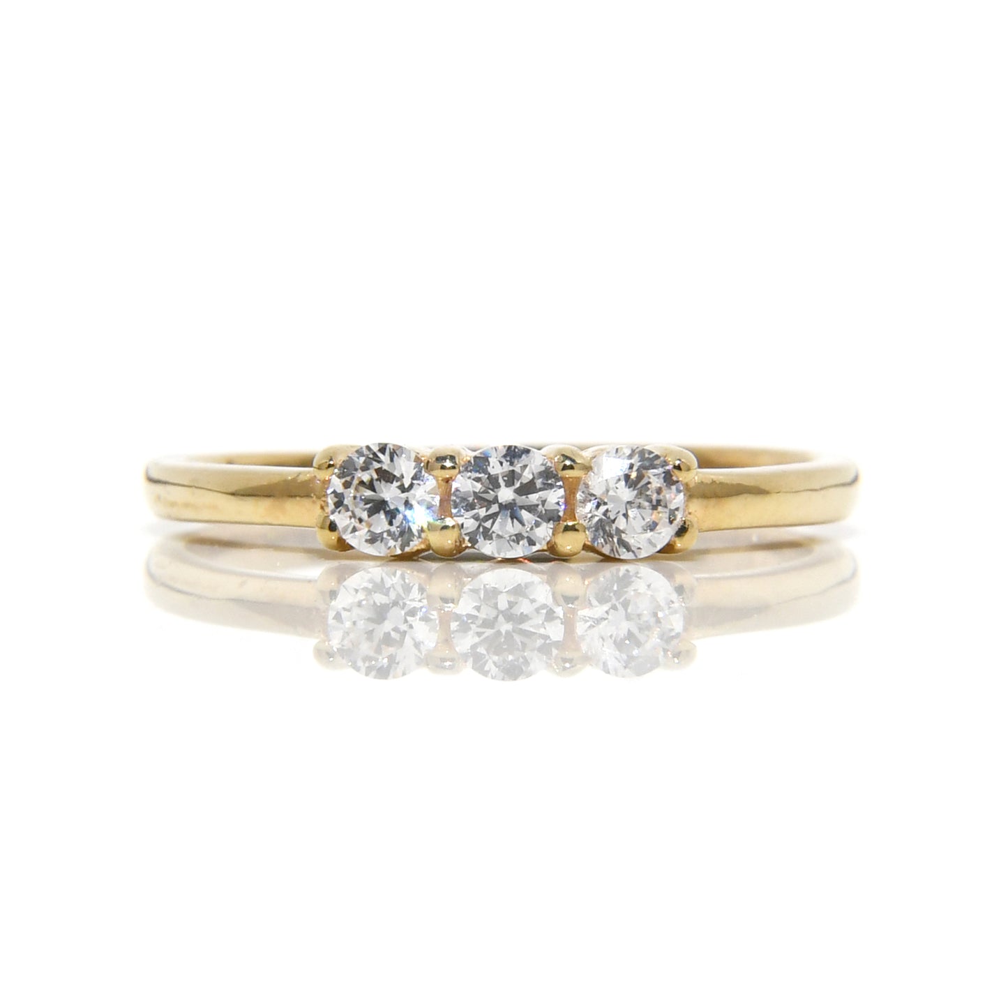 Churumbela con 3 Diamantes / Gema Mes de Abril