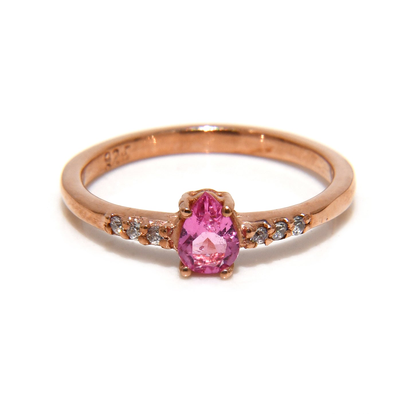 Anillo con Turmalina y Diamantes / Mes de Octubre