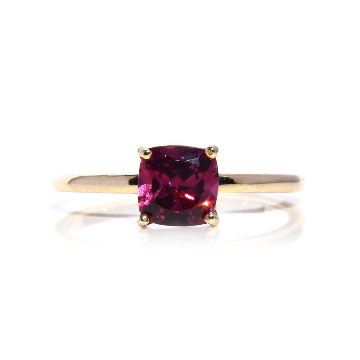Anillo de Compromiso con Rodolita Cushion 1.2Cts