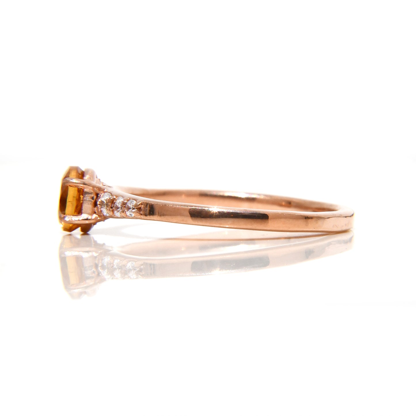 Anillo Helena Citrino y Diamantes / Mes de Noviembre