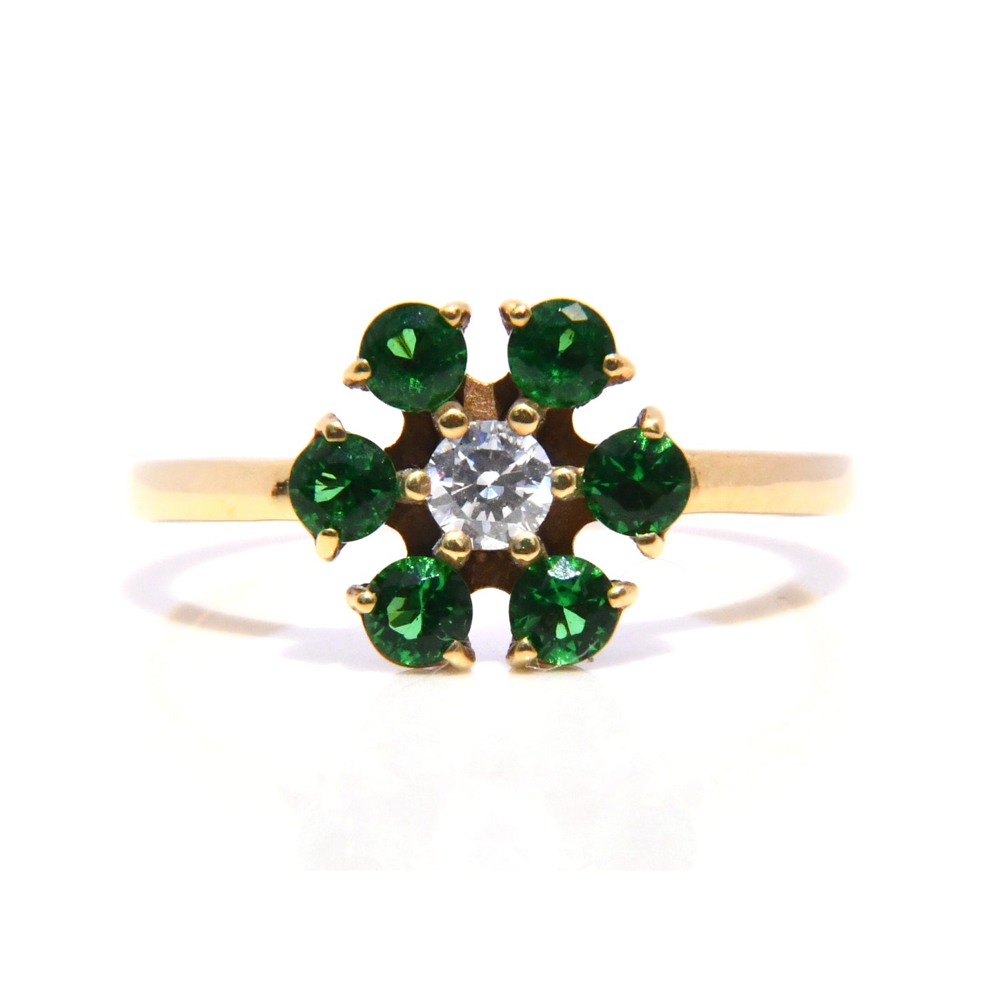 Anillo de Flor con Esmeraldas / Gema mes de Mayo