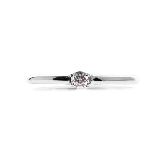Anillo de Compromiso en Plata Fina con Moissanita de .10cts