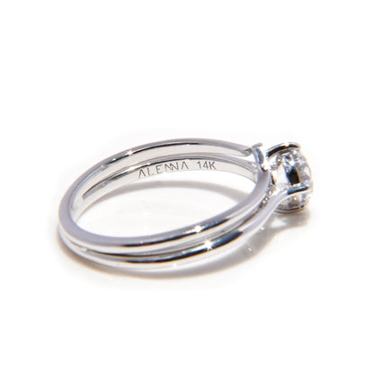 Anillo de Compromiso Solitario con Diamante Redondo