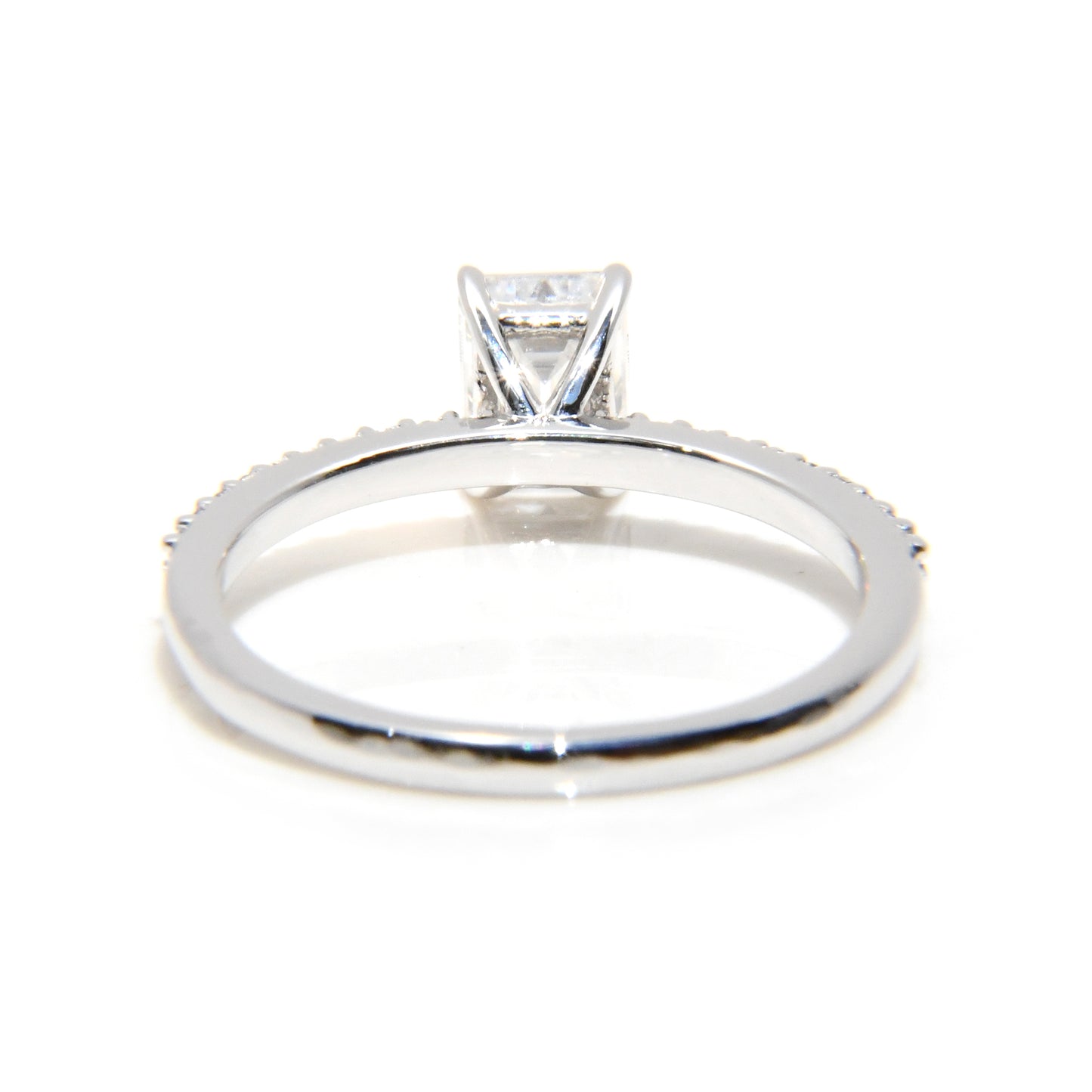 Anillo Arya con Moissanita Esmeralda 1Cts