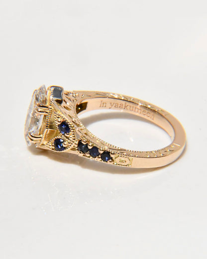 Anillo de Compromiso Rinn con Diamante Corte Marquise
