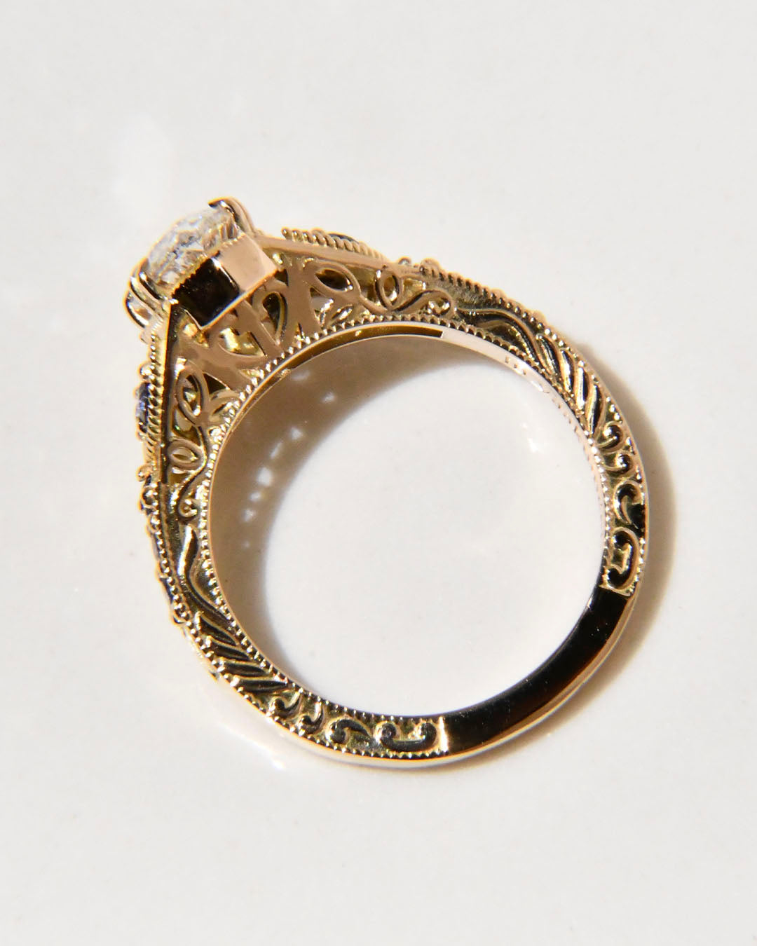 Anillo de Compromiso Rinn con Diamante Corte Marquise