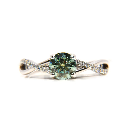 Anillo de Compromiso con  Moissanita Verde 1Cts
