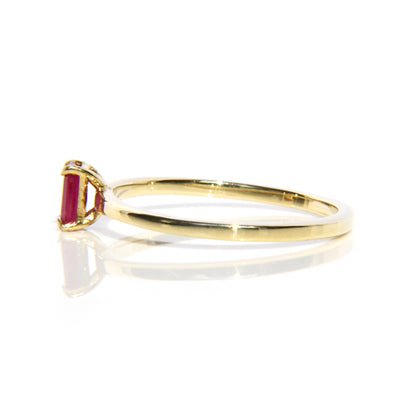 Anillo de Compromiso con Rubí