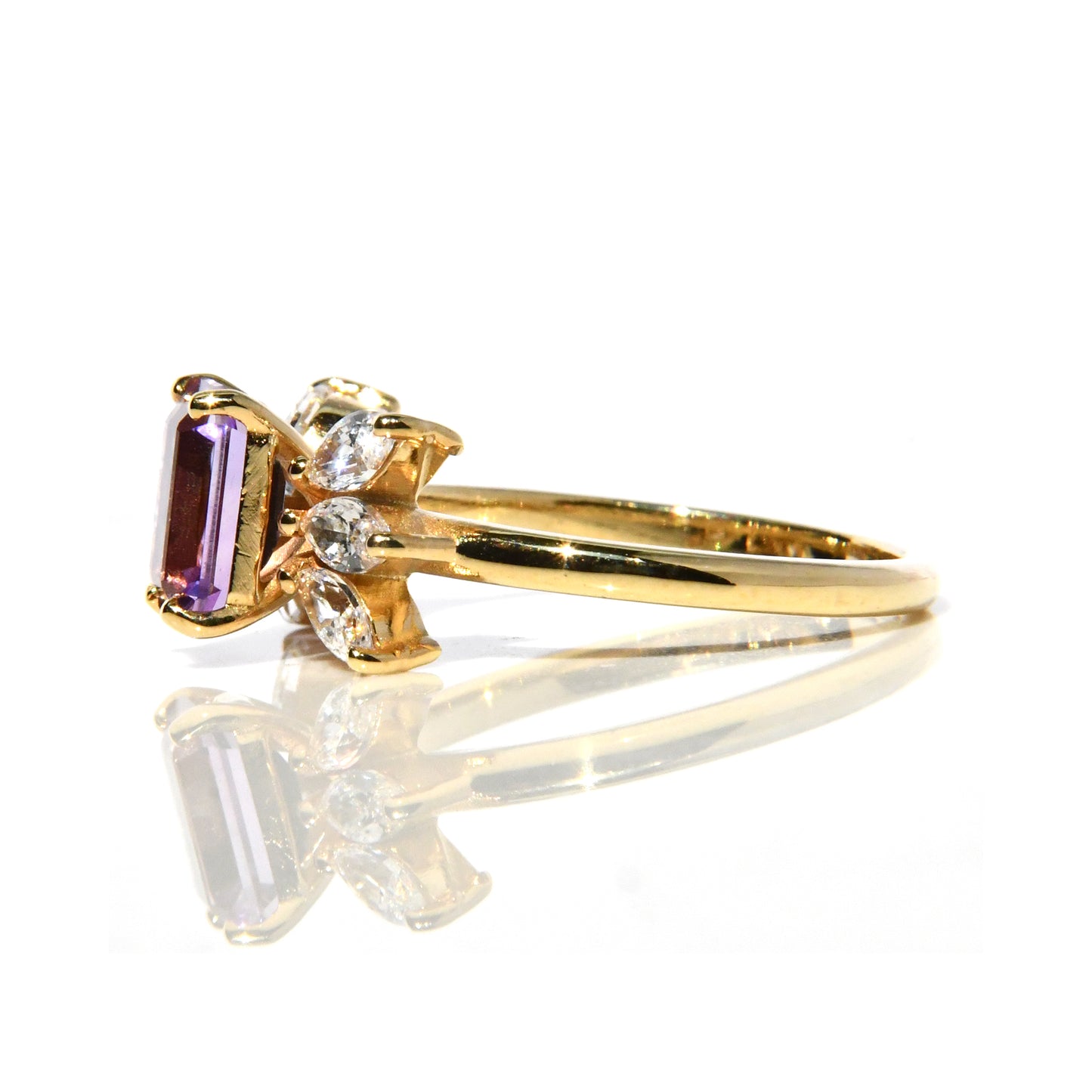 Anillo de Compromiso con Amatista 1.05Cts y Moissanitas 1.2Cts
