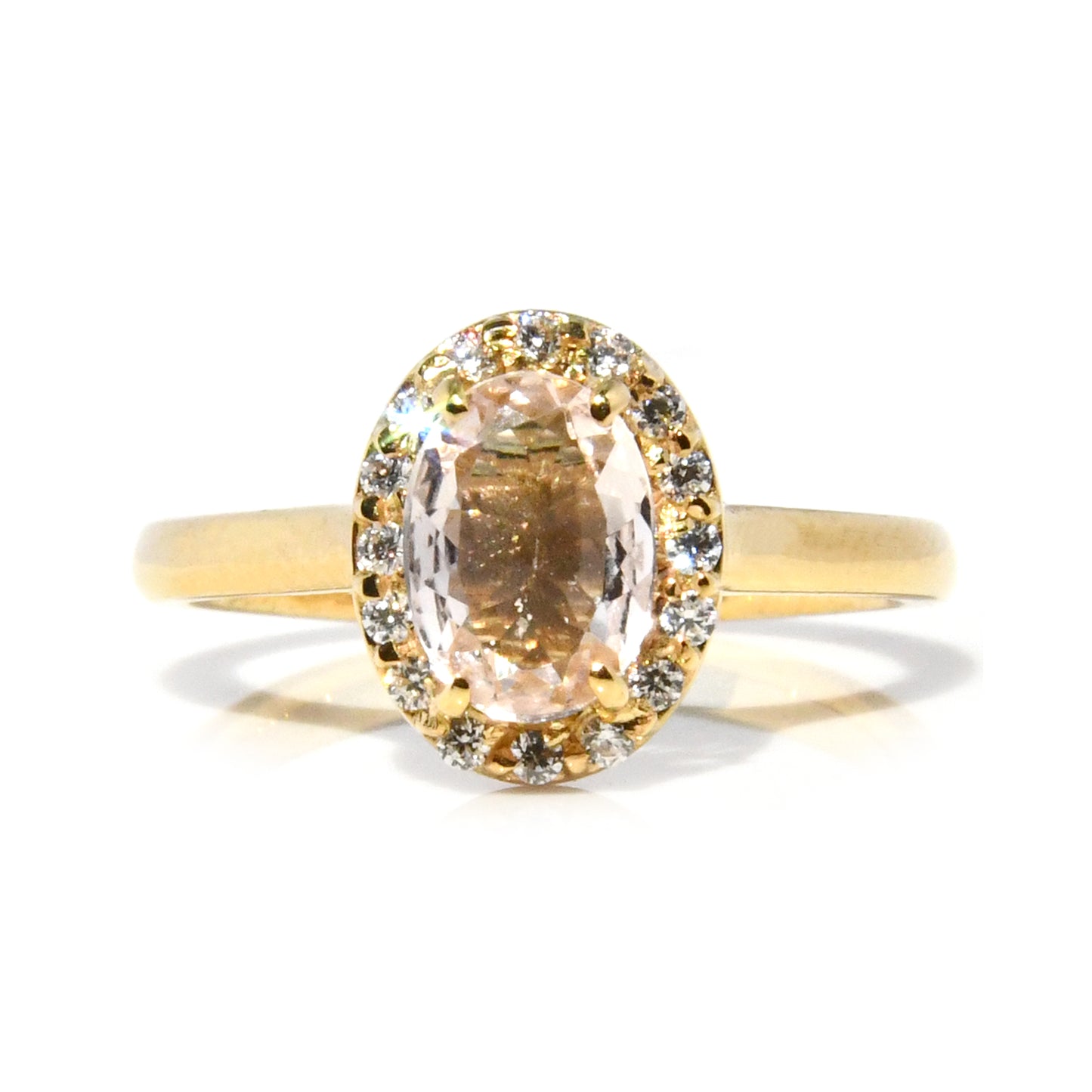 Anillo de Morganita con Halo de Diamantes