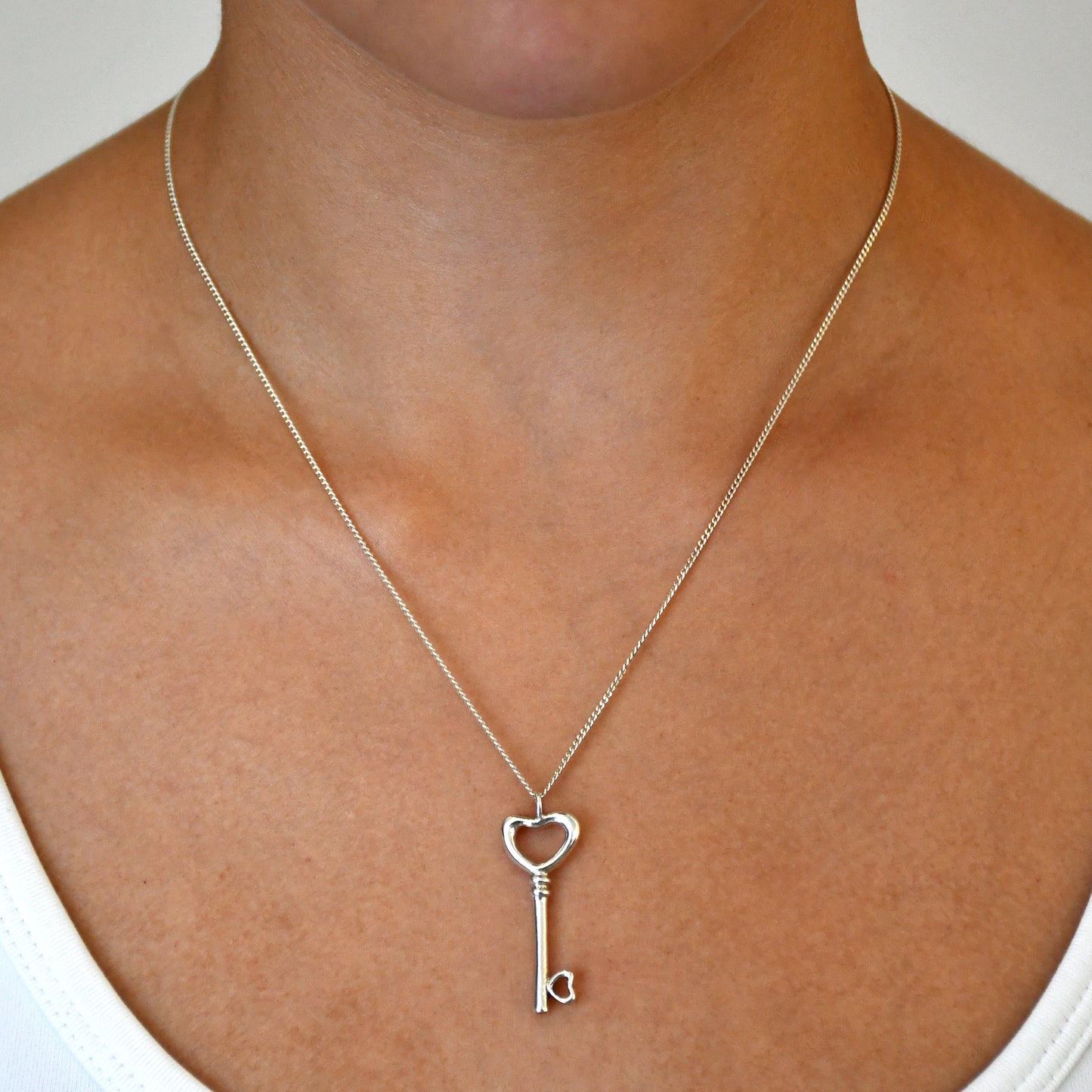 Dije de Llave en Plata Fina