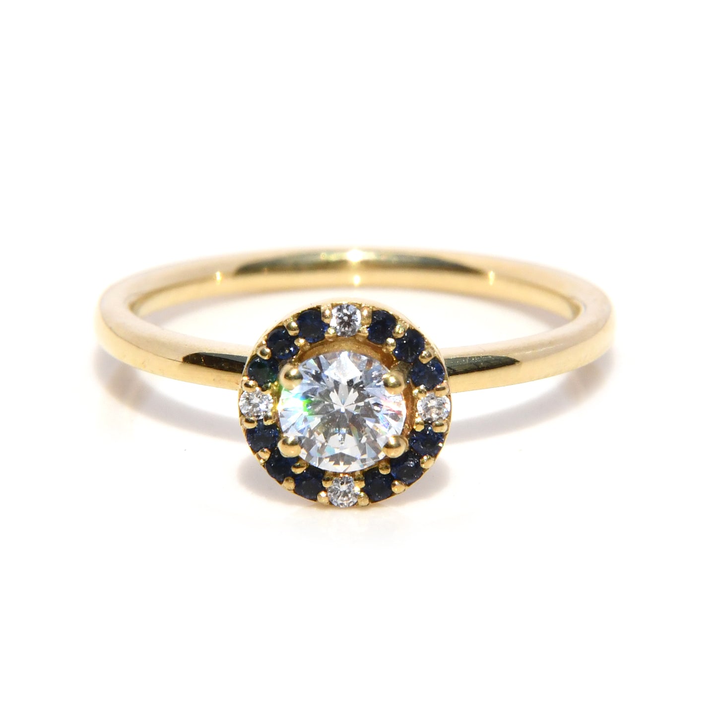 Anillo de Compromiso con Moissanita .50Cts y Halo