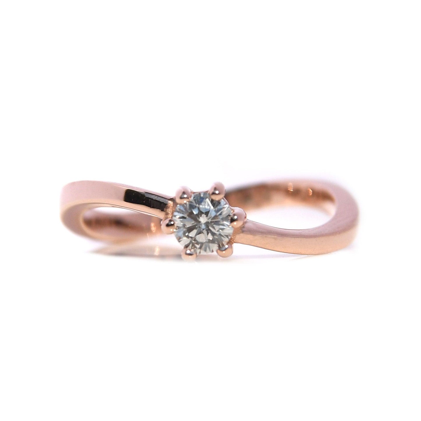 Anillo Andreina con Moissanita .30 Cts - ALENNA JEWELS