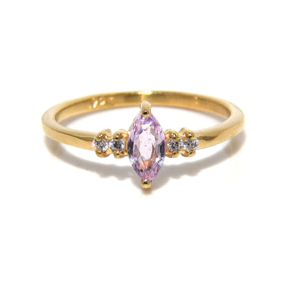 Anillo de Compromiso con Zafiro Rosa y Diamantes