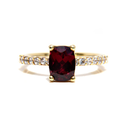 Anillo de Compromiso con Rodolita de 1.93Cts y 14 Diamantes